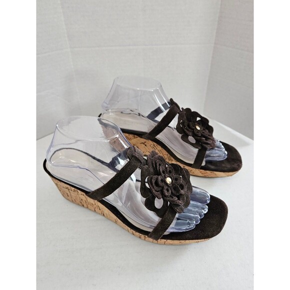 Nine West Brown Suede And Cork Thong Wedge Sandals Strappy With Flower Size 9 - Picture 1 of 11